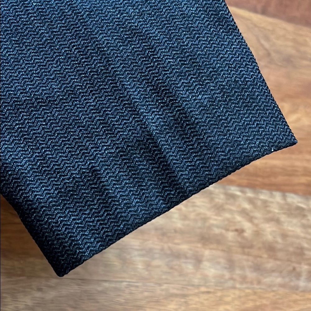 New Maurices Black skinny mid rise Textured Pants - Picture 14 of 14
